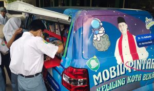 Mobil Pintar Bekasi Keren, Perpustakaan Keliling Ajak Minat Baca Para Pelajar
