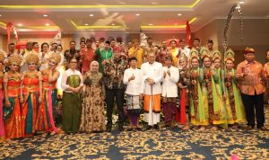 Plt. Wali Kota Bekasi Hadiri Perayaan Dharmasanti Tahun Saka 1945